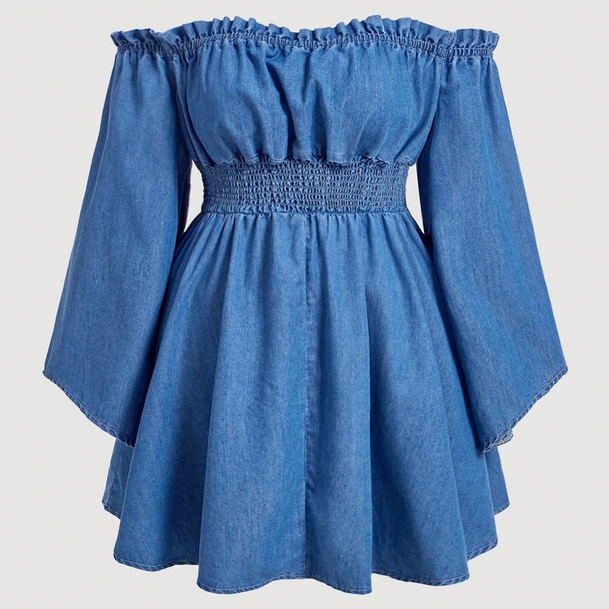 Robe En Denim LavÃ© Taille Plus Ã€ Ã‰paules DÃ©nudÃ©es Avec Un Style Audacieux Et Jeune, Encolure Et Taille Ã€ Volants