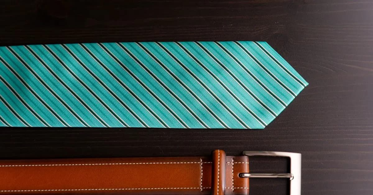 Quels accessoires privilégier pour une soirée habillée