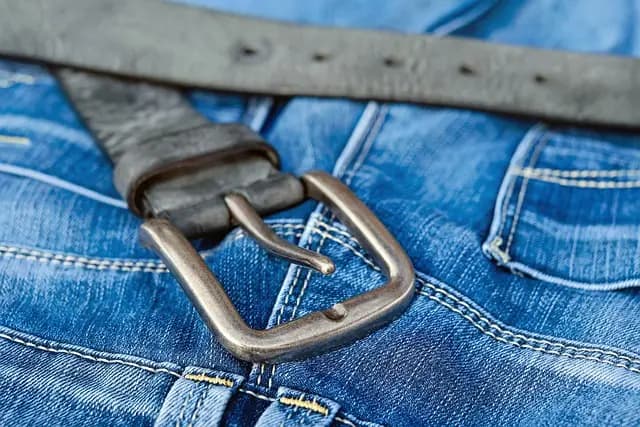 Comment choisir les accessoires pour sublimer votre look masculin