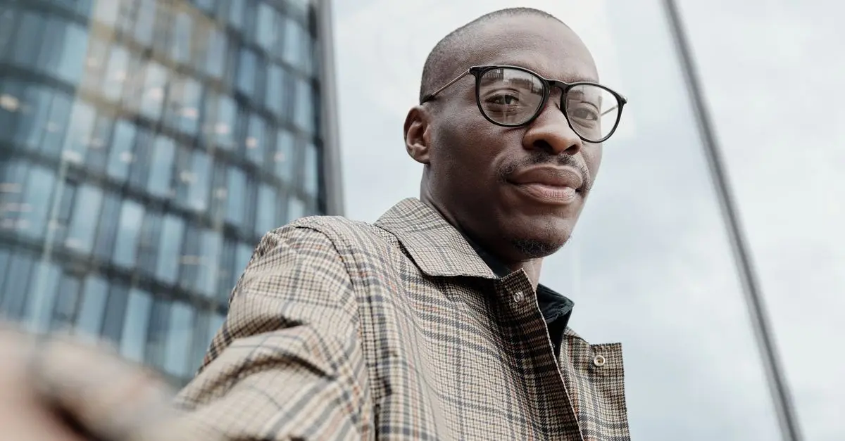 Comment réussir le look smart casual pour homme
