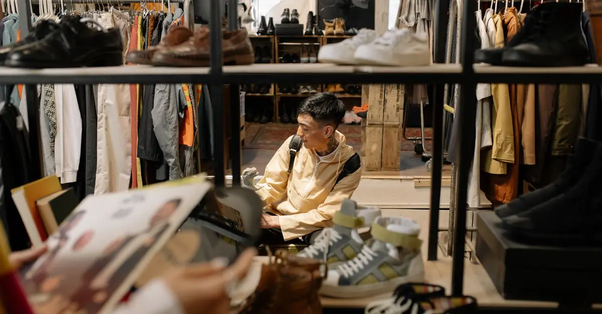 Comment bien choisir les sneakers pour un look masculin tendance