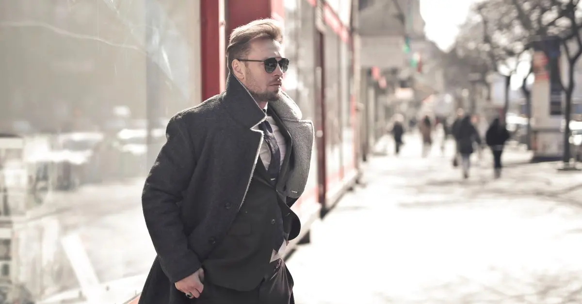 Comment choisir des vêtements adaptés à votre silhouette masculine