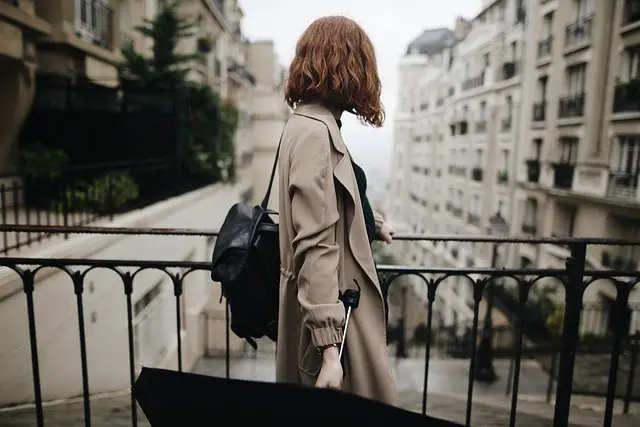Les erreurs fréquentes à éviter pour un look masculin élégant