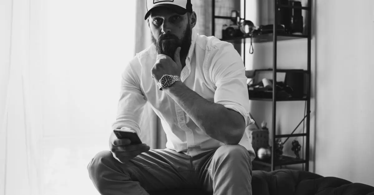 Comment choisir les accessoires qui subliment votre look masculin