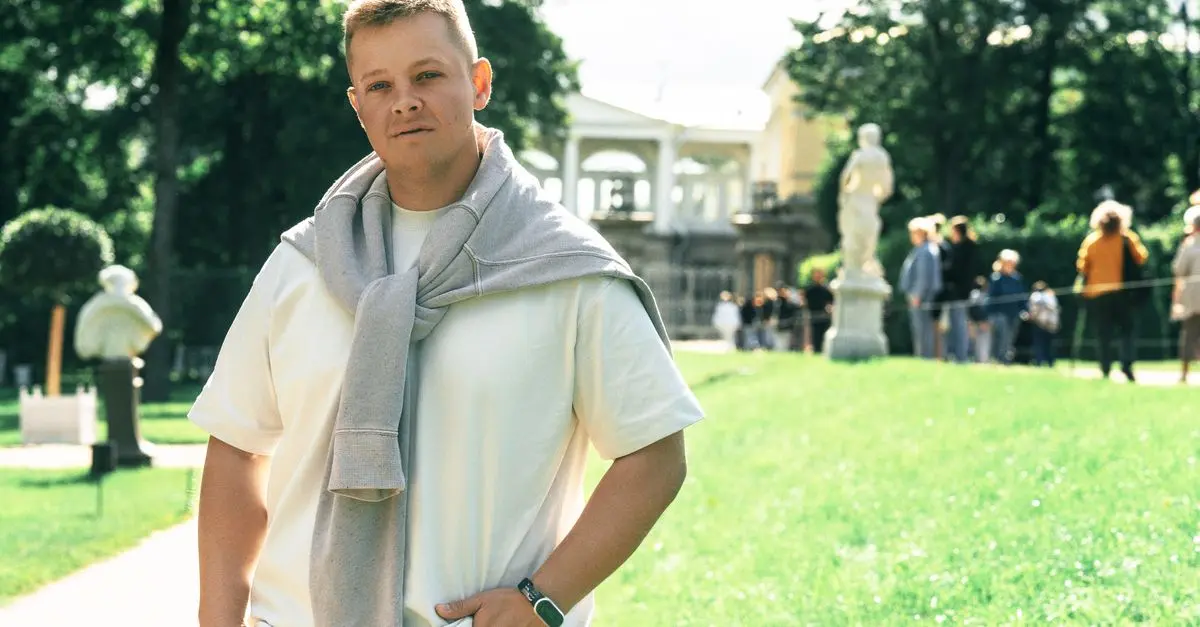 Comment choisir le pull idéal pour un look masculin élégant